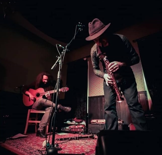 Balkalà duo on stage