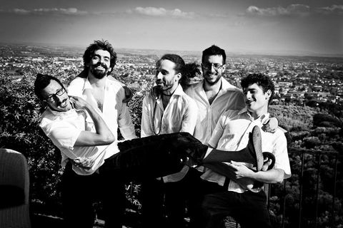 Vidimatti group portrait outdoors